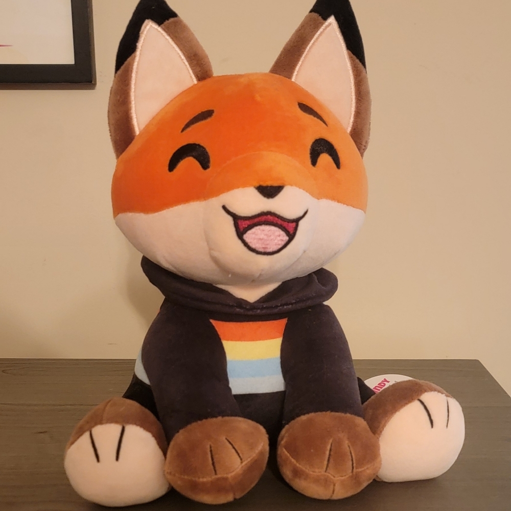 Fundy floris plush
